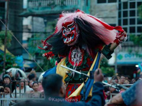 नेवार संस्कृतिमा नाग पञ्चमी मनाउने कारणहरूका बारे अनेकौँ आख्यानहरू   