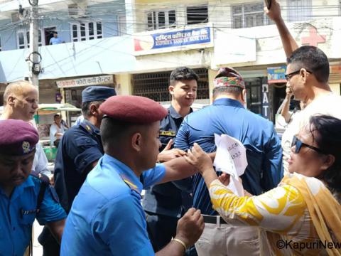 कोशी प्रदेशको आमसञ्चार विधेयकको विरोधमा पत्रकार आन्दोलित 